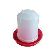 Poidła piją 1,5 litra