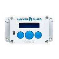 Otwieranie drzwi do kurnika